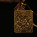 Handcrafted Crowned Deity Thangka Pendant Necklace – Traditional Tibetan Buddhist Art Piece, Ideal for Collection & Decoration - Image 4